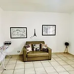 La Maison De Famille オルビア