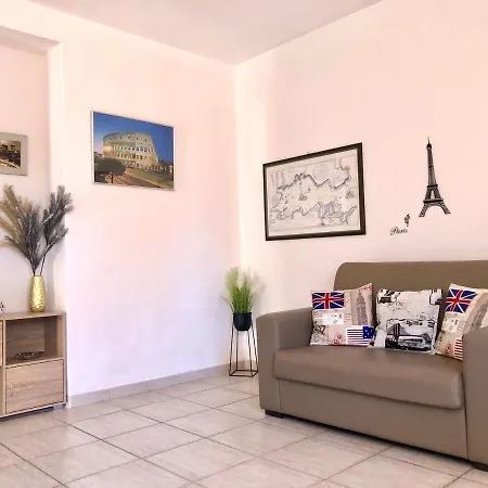 La Maison De Famille Indipendente Con Cucina E Lavatrice * Olbia