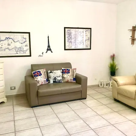La Maison De Famille Indipendente Con Cucina E Lavatrice