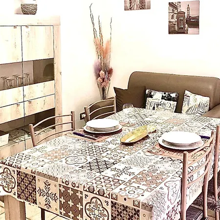 La Maison De Famille Indipendente Con Cucina E Lavatrice * Olbia