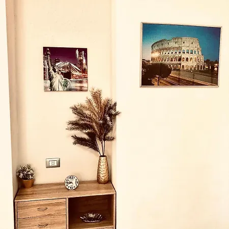 La Maison De Famille Indipendente Con Cucina E Lavatrice Apartment *