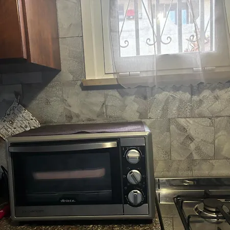 La Maison De Famille Indipendente Con Cucina E Lavatrice Apartment