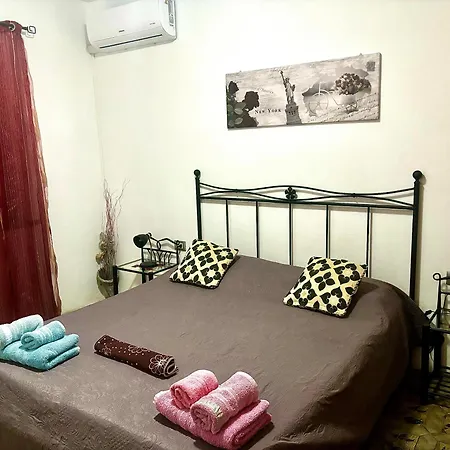 La Maison De Famille Indipendente Con Cucina E Lavatrice